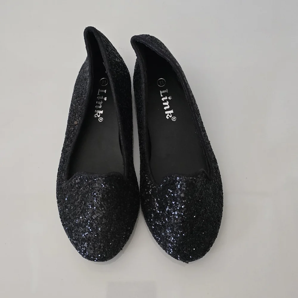 Girl's Black glittery Almond Toe Ballerina flats Size 11